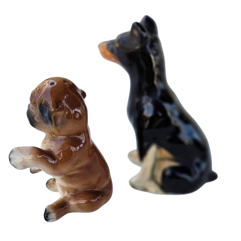 Vintage 1950s Made in Japan Dog Salt & Pepper Shakers | Doberman & Pug | MCM - Picture 6 of 8